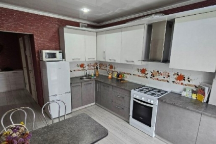 Сдается 1- комн. кв. в центре города.