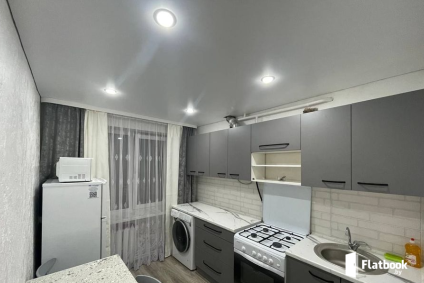 ул. Коммунистическая, 11, 1 этаж