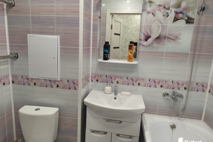 Сдам 1-комн квартиру, с новым ремонтом.